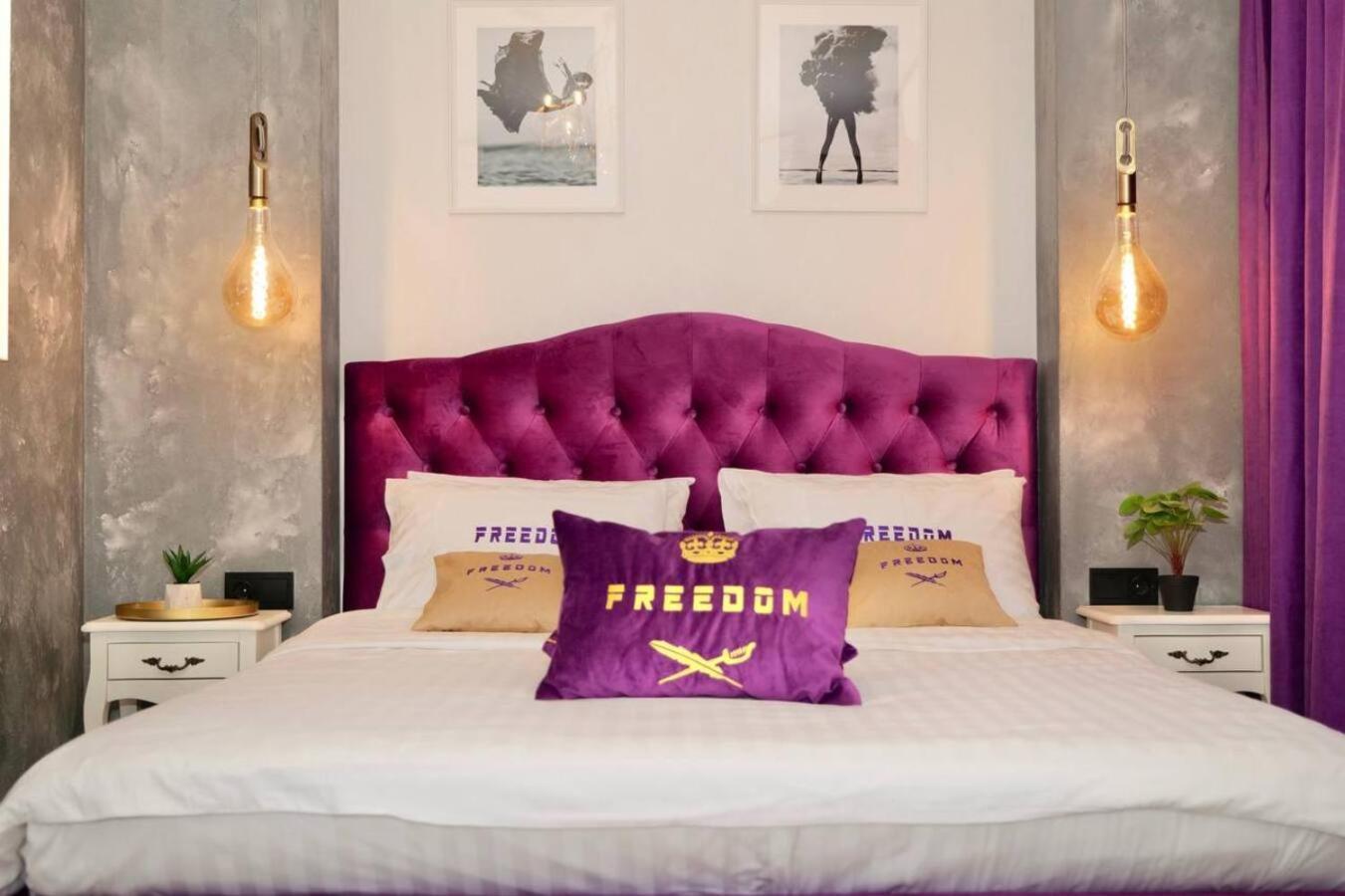 Freedom Apartments In City Center Kijów Zewnętrze zdjęcie