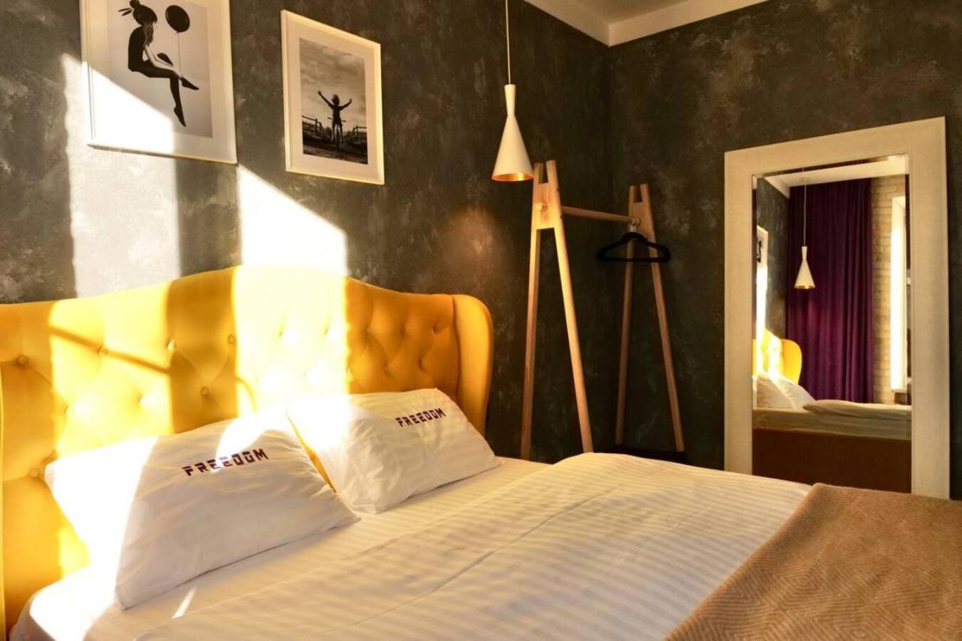 Freedom Apartments In City Center Kijów Zewnętrze zdjęcie
